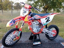 Moto cross KTM Red Bull gros
