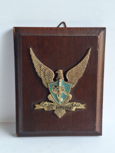 Militaria piccolo crest plaque - crest,