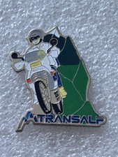 pin's Moto Transalp Honda Montagne Road Route Neige Mont Casque Motard Biker