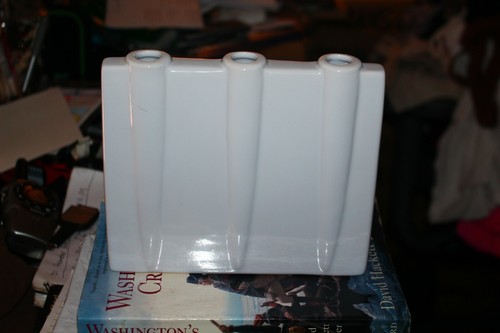 Sculptural hole triple vase - 3-hole/triple,