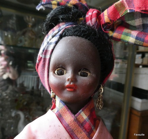 Poupée vintage noire - vintage,