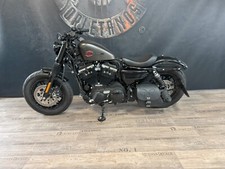 Sacoche Oscillant Sporty Crâne Black Convient pour Harley Davidson Sportster 883