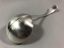 Ancienne cuillère crème - À,