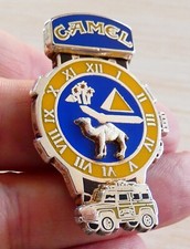 RARE PIN'S 4 X 4 CAMEL TROPHY MONTRE FOND ARGENT ZAMAC 2D