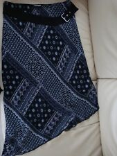 JUPE ASYMETRIQUE  - TAILLE 42