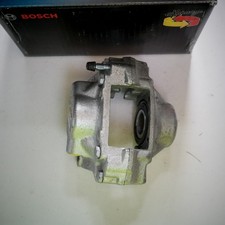 Saab 9-5 etrier frein Bosch 0986474182 4566881 4612719 4836946 sans consigne