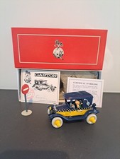 PIXI : GASTON LAGAFFE dans sa voiture - ref 4704 - état COMME NEUF