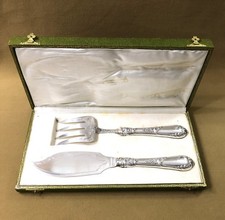 OLIER & CARON couvert de service à poisson en argent MINERVE et métal argenté