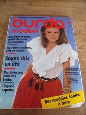 MAGAZINE BURDA VINTAGE JUPES A
