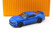 1:18 Diecast Masters 2019 Ford