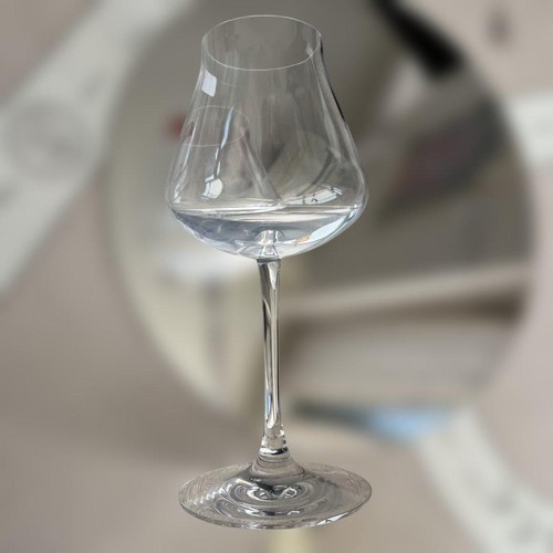 Brand new baccarat flute wine - new,
