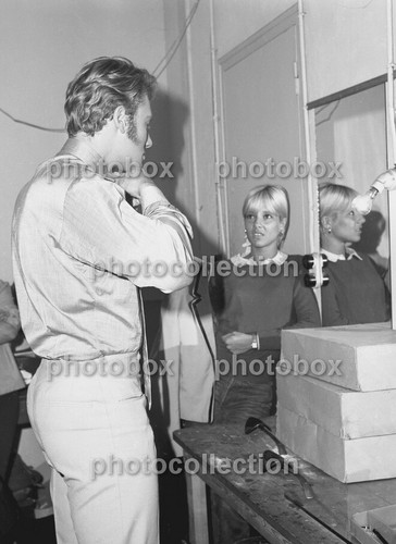 Sylvie vartan exclusive - -,