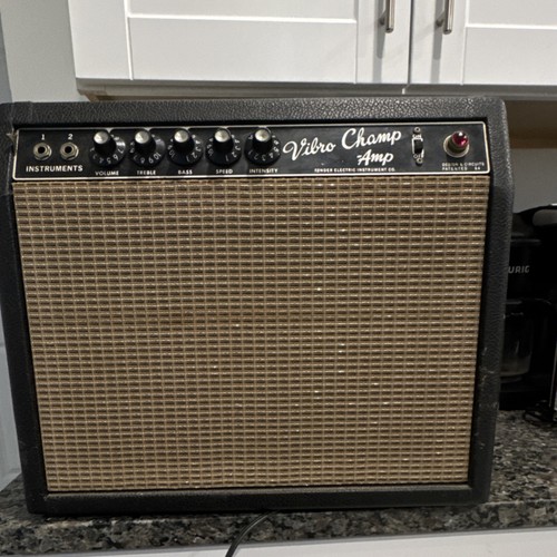Fender vibro champ - fender,