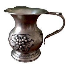 Pichet ancien 1960 en Etain