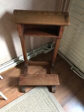 Ameublement PRIE DIEU SAPIN  85/50 religieux sert de valet de chambre