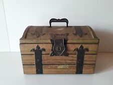 ANCIENNE BOITE A BISCUIT COFFRE ST MICHEL 