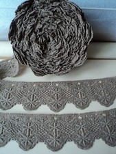 Rouleau Dentelle Ancienne fait Main en Fil de Lin, Costume, Vêtements d'époque..