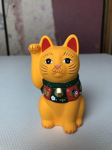 Tiny lucky maneki neko - lucky,