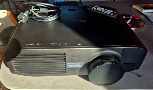 Vidéoprojecteur panasonic - vidéoprojecteur,