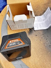 Chargeur AL101 et batterie Stihl AK20