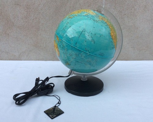 Globe terrestre lumineux - globe,