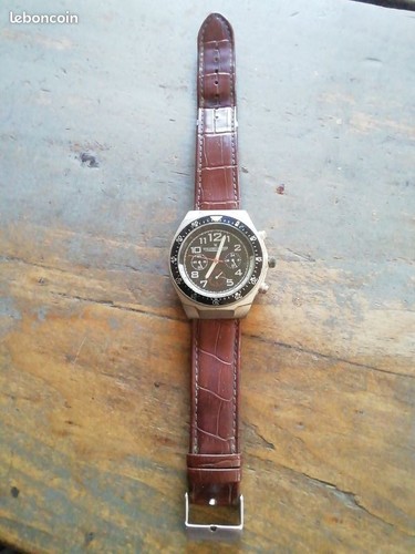 Montre quartz vuillemin - montre, a
