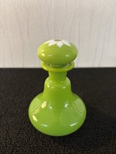 Flacon à parfum en opaline cristal de Saint Louis Mod2