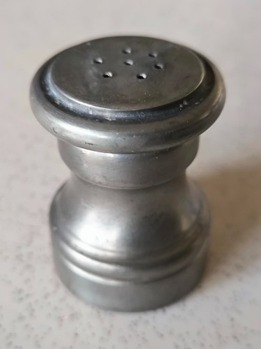 Salière étain ht 5 - 95, 5,5