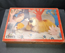 Ancien jeu de cubes ORTF Le manège enchanté Pollux.