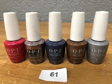 Lot de 5 vernis à ongle neuf