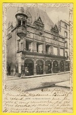 cpa RIOM MAISON des CONSULS