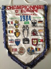 FANION GRAND FORMAT COUPE D'EUROPE FRANCE 1984 // GROUPE 1 + 2