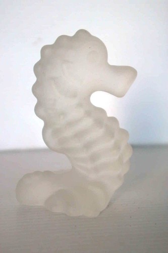 Hippocampe verre satine - en,