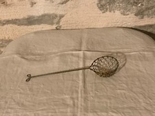 Cuillère pour feuilles de