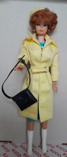 Barbie Midge bubble cut rousse 1962 en tenue de pluie jaune d'origine
