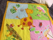 tapis de sol bébé