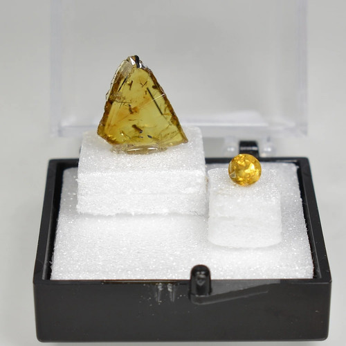 Sphene titanite duo pierre - /,