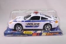 LE1064 MGM 022022 JT2415 1/18 Voiture de police à friction City of New You