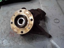 MOYEU DE ROUE AVANT GAUCHE