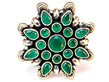 Bague ancienne fleur en onyx