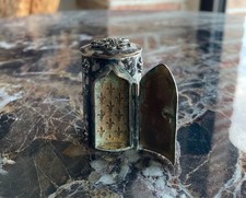 boite religieuse dit  « eau bénite »  1900