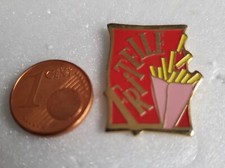 PIN'S PIN BADGE FRITELLE CORNET DE FRITES EMAILLE RARE TBE PORT A PRIX COÛTANT