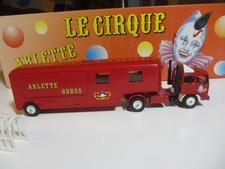 1 VEREM SOLIDO camion Renault remorque bistrot réf 829 cirque ARLETTE GRUSS 1/50
