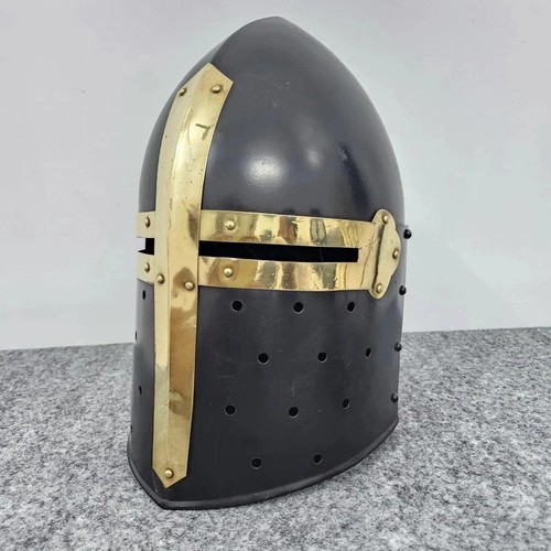 Casque chevalier croisé - de,