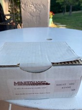 véhicule miniature militaire en KIT  GBC 8 MK GAZELLE BENNE MINITRUCKS 1/50