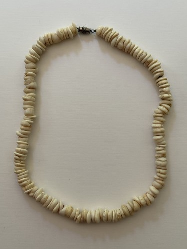 Vintage puka shell necklace - puka,