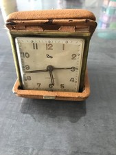 ancien réveil de voyage DEP