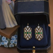 Boucles d'oreilles Dormeuses