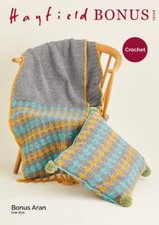 Modèle De Crochet Sirdar - Hayfield Bonus Aran, Couvre-Lit Et Coussin 10125