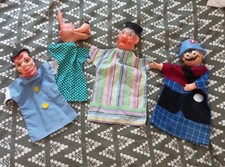 LOT DE 4 MARIONNETTES A MAIN